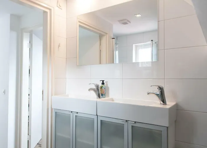 Eeneind Bed & Breakfast 3*